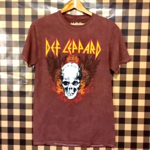 DEF LEPPARD 2017 OFFICIAL T SHIRT RETRO SZ MED